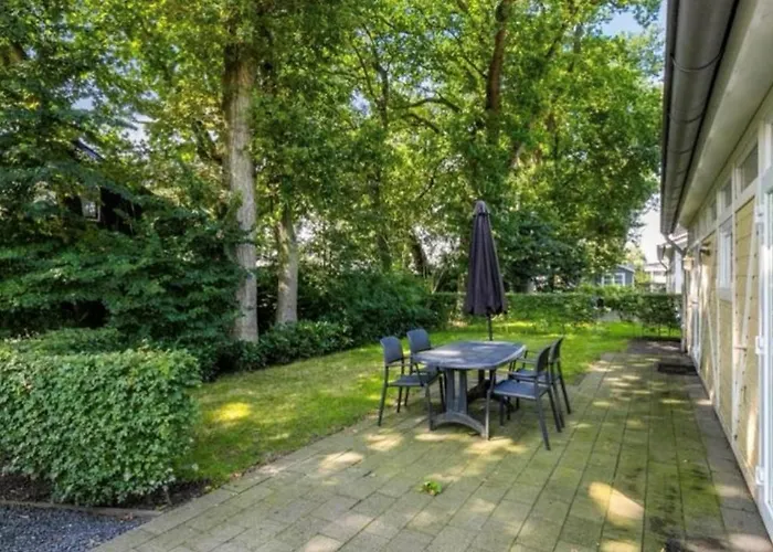 Holiday park Slechtvalk 7 Hulshorst